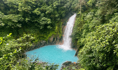 Rio Celeste Waterfall - to 10 things to do in Costa Rica