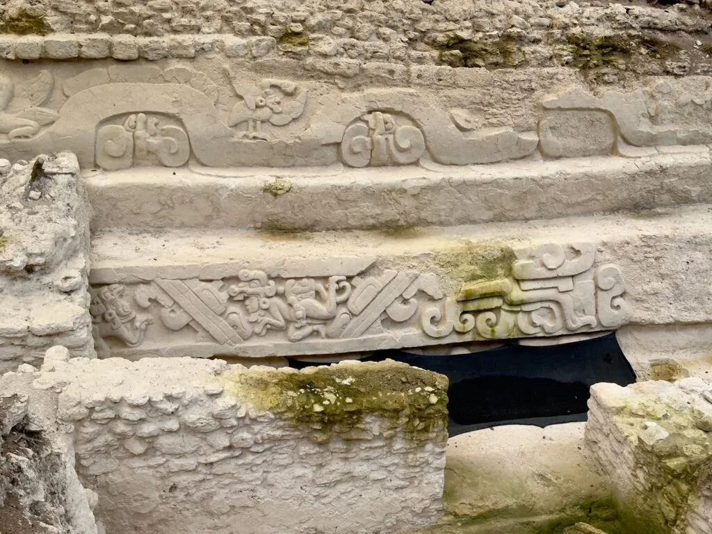 Popol Vuh frieze. Popol Vuh frieze.