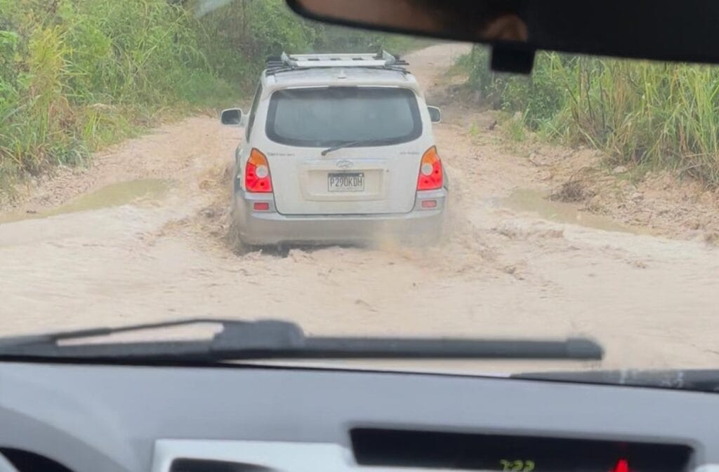 Drive from Flores to Carmelita Drive from Flores to Carmelita